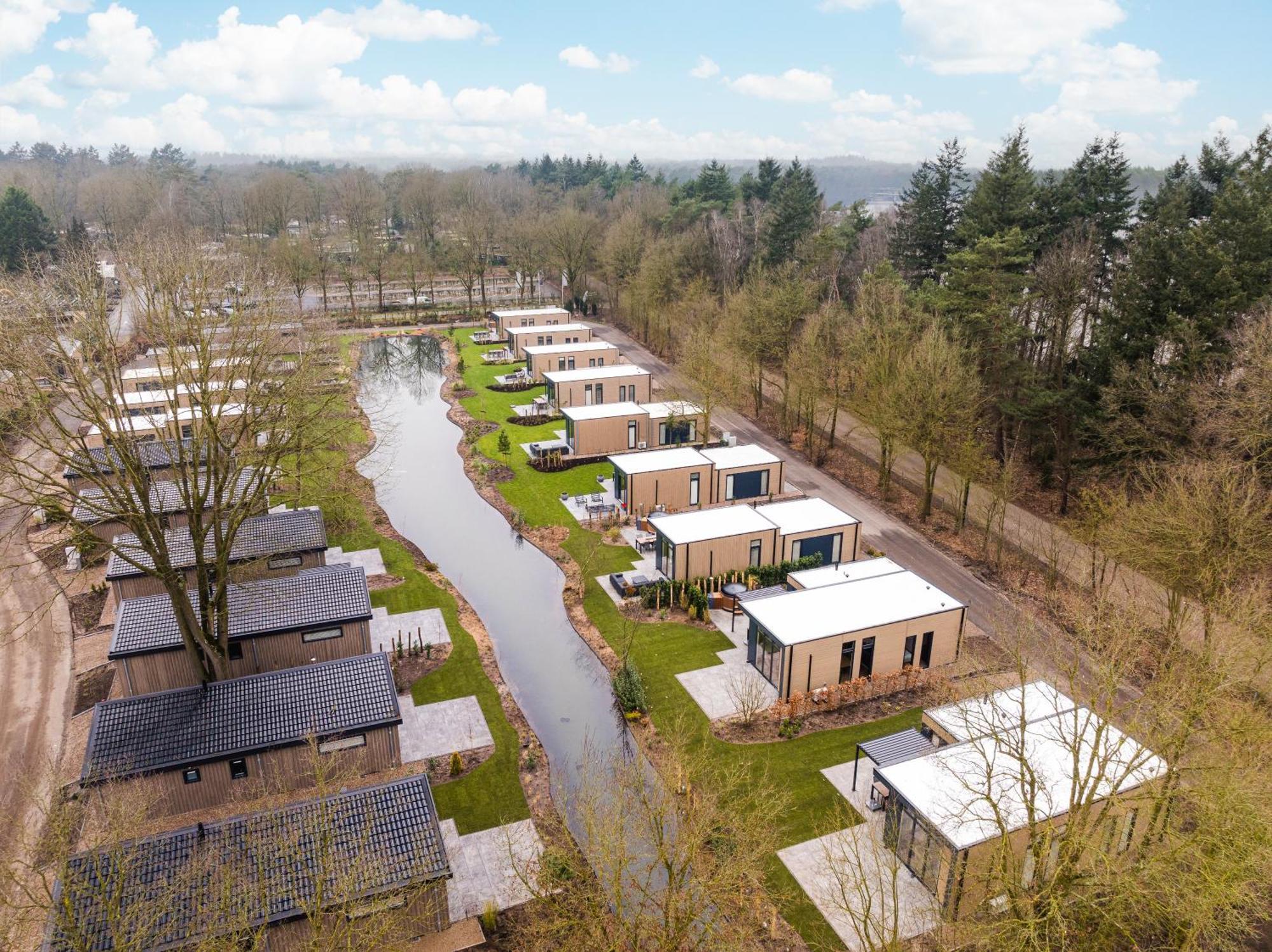 Veluwepark De Bosgraaf | Comfort Met Hottub Lieren Dış mekan fotoğraf