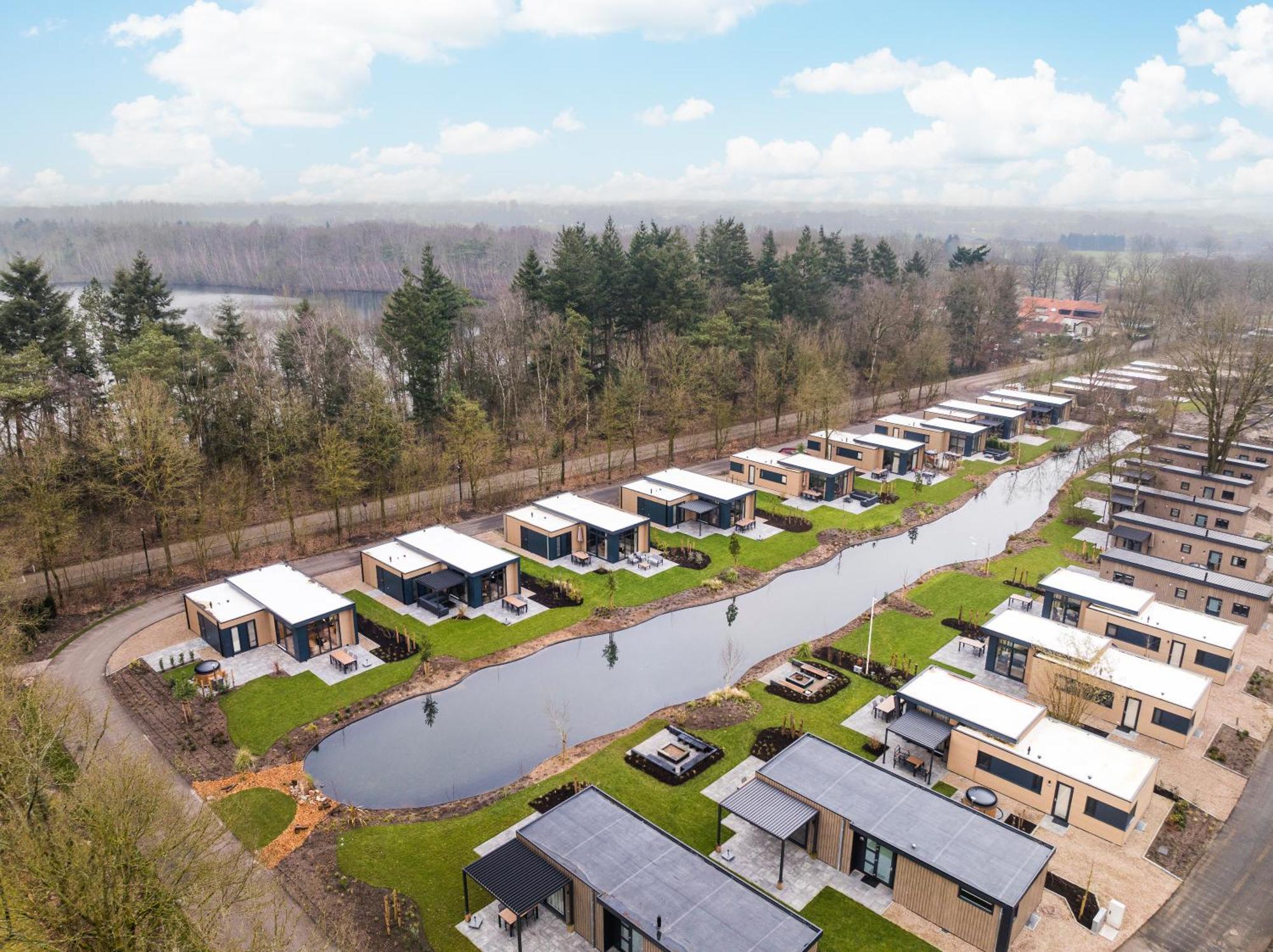 Veluwepark De Bosgraaf | Comfort Met Hottub Lieren Dış mekan fotoğraf