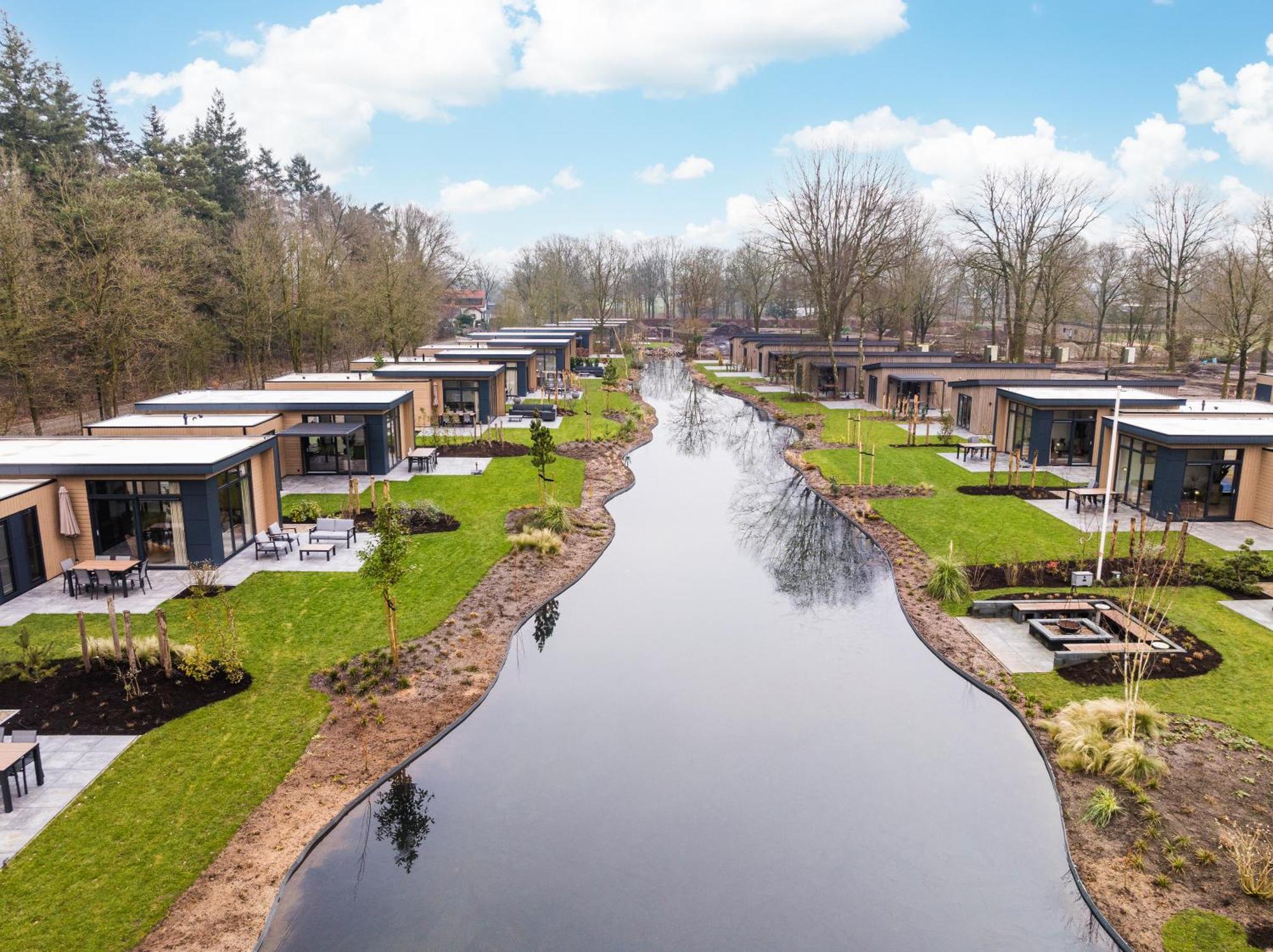 Veluwepark De Bosgraaf | Comfort Met Hottub Lieren Dış mekan fotoğraf