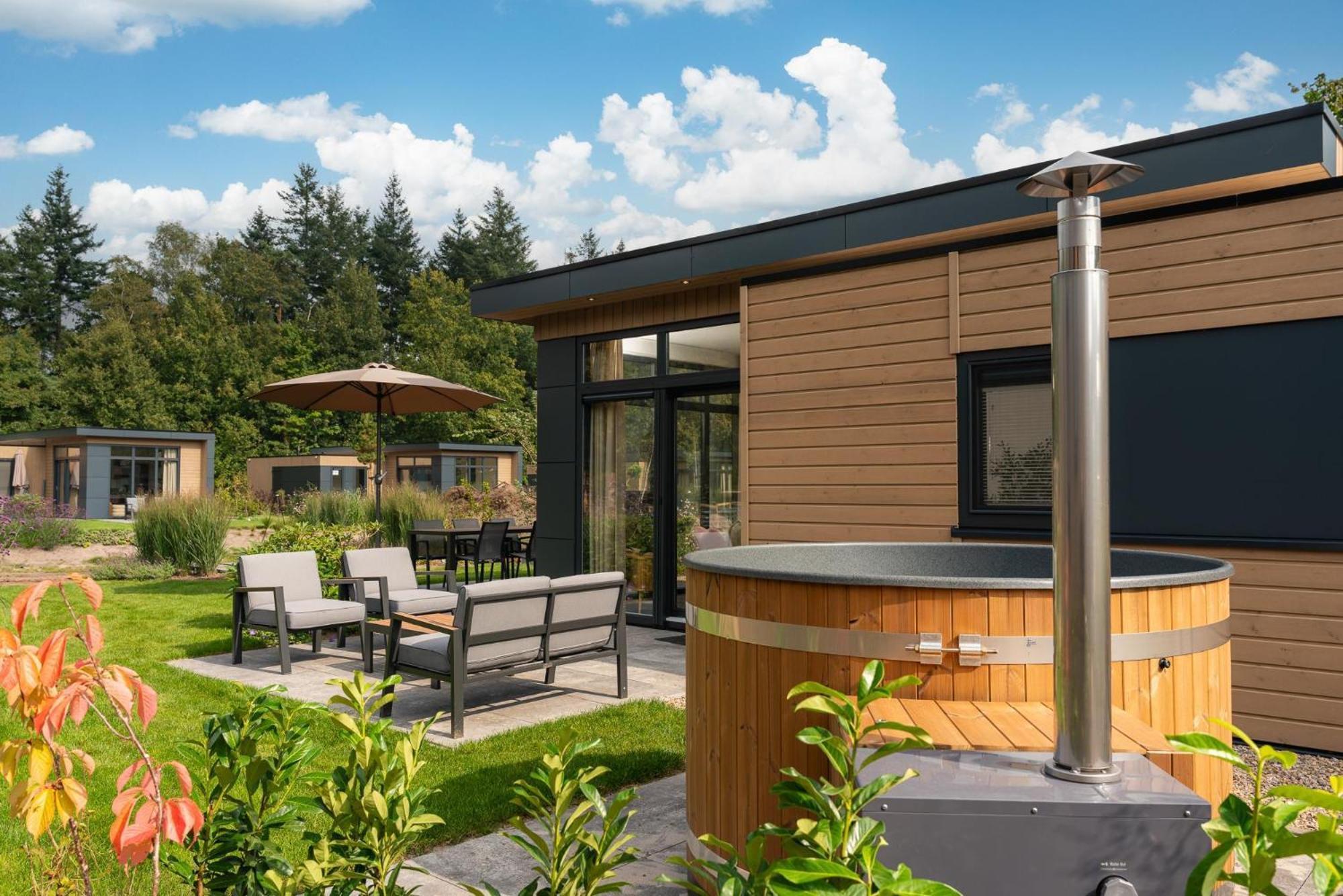 Veluwepark De Bosgraaf | Comfort Met Hottub Lieren Dış mekan fotoğraf