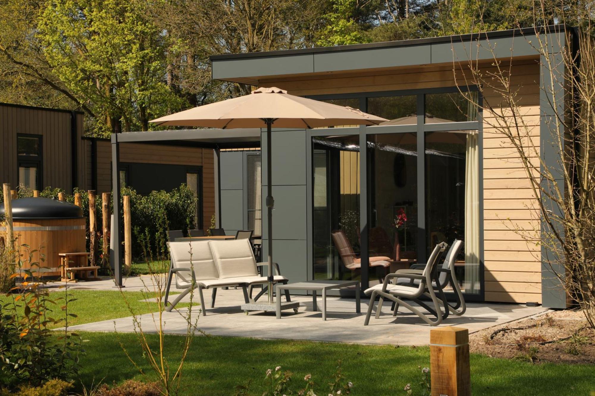 Veluwepark De Bosgraaf | Comfort Met Hottub Lieren Dış mekan fotoğraf